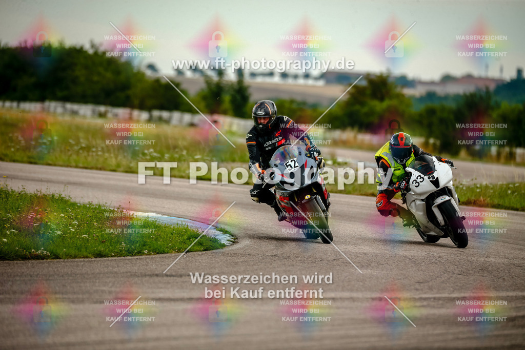 Chambley Juli-2106 | Hier findet Ihr Bilder von Touristenfahrten auf der Nürburgring Nordschleife oder von anderen Veranstaltungen die ich besucht habe. Viel Spass beim Durch Schauen 