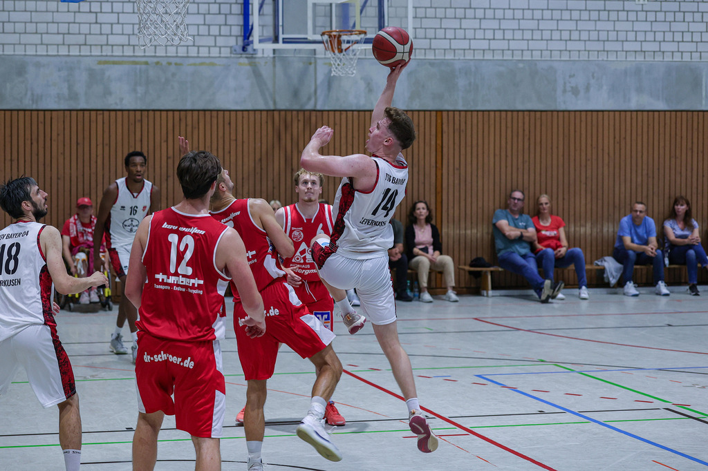 Regio Test BAYER GIANTS vs BSV Münsterland Baskets Wulfen-61 | Fotos von Basketballspielen aus dem Raum NRW fotografiert von Gero Mueller-Laschet und Daniel Schaefer - Realisiert mit Pictrs.com