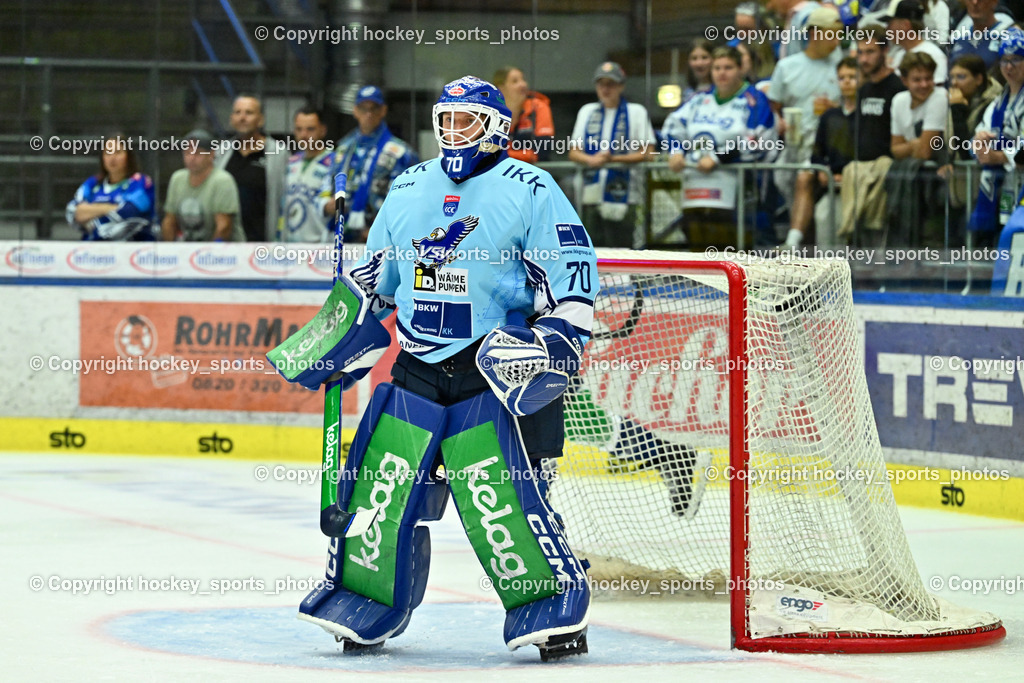 EC iDM Wärmepumpen VSV vs. KHL Sisak | #70 Lukas Moser EC VSV, EC iDM Wärmepumpen VSV vs. KHL Sisak, EC iDM Wärmepumpen VSV vs. KHL Sisak am 02.09.2025 in Villach (Stadthalle Villach), Austria, (Photo by Bernd Stefan)