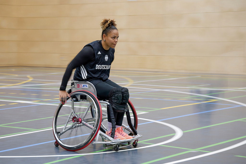 Frauen  Nationalmannschft Rollstuhlbasketball 022 | Sportfotos und Eventgalerien von FX-Sportfotografie. Bilder von Fußball, Vereinsveranstaltungen und Events direkt ansehen und als Download bestellen. - Realisiert mit Pictrs.com