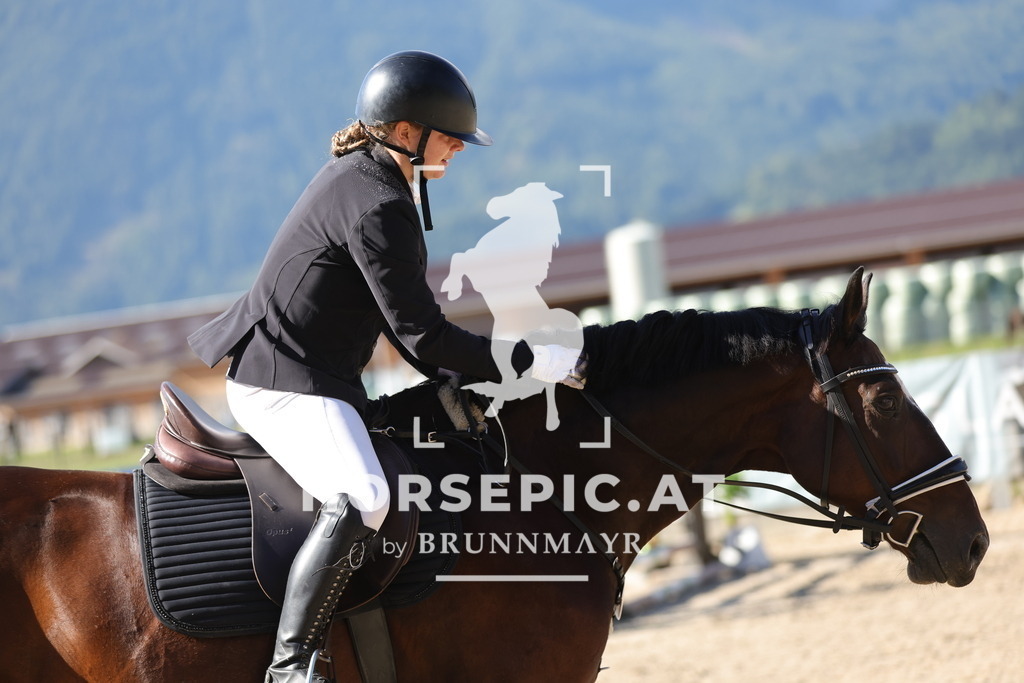 0P6A4976 | Willkommen bei Brunnmayr - Design & Fotografie – Ihrem Spezialisten für Reitturniere und Pferdeveranstaltungen in Oberösterreich, Salzburg und Bayern! Seit über 17 Jahren sind wir leidenschaftlich dabei.
