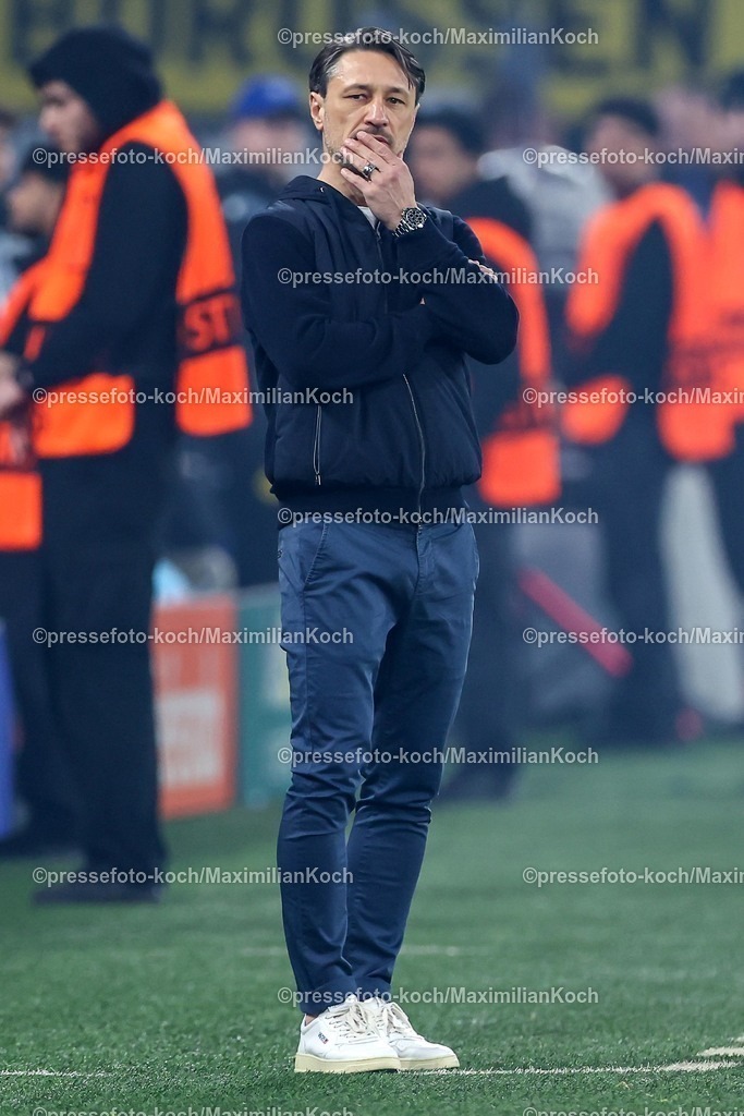 UCL1504251127 | 15.04.2025, Fußball, UEFA Champions League, Borussia Dortmund - FC Barcelona, BVB Stadion, Viertelfinale, Saison 2024 2025: Trainer Niko Kovac (Cheftrainer BVB) Regulations prohibit any use of photographs as image sequences and or quasi-video.