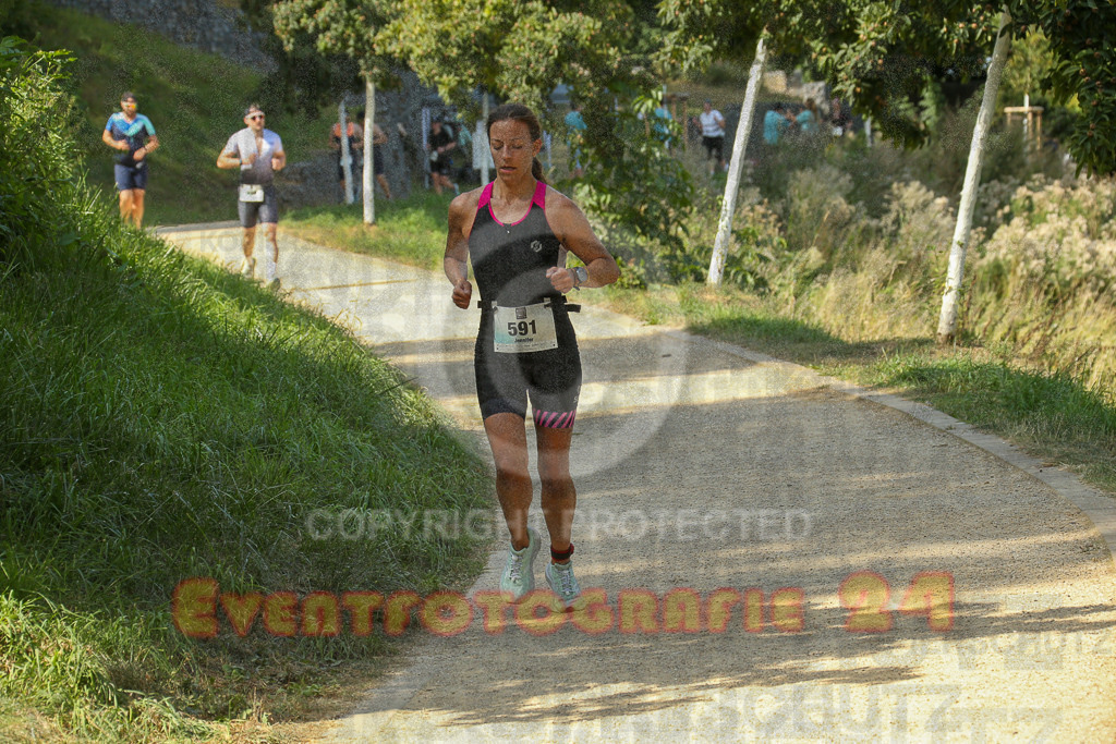 250824_1439_EX1_7021 | Sportfotografie im Rhein-Sieg Kreis, Köln, Bonn, NRW, Rheinland Pfalz, Hessen, etc. Unser Tätigkeitsfeld umfasst den Laufsport vom Volkslauf über den Marathon, Duathlon, Triathon bis zum Ultralauf wie Kölnpfad Ultra oder Schindertrail.