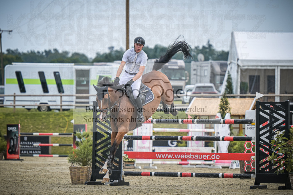 DOS_1386 | Entdecke hochwertige Reitturnierfotos von Foto Oger. Professionell, emotional und authentisch – jetzt Lieblingsmomente im Shop bestellen.Deutschlandweite Turnierfotografie. - Realisiert mit Pictrs.com
