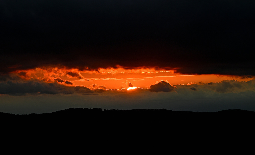 Rhön-Sonnenuntergang06pp | lucisnaturbilder - Realisiert mit Pictrs.com