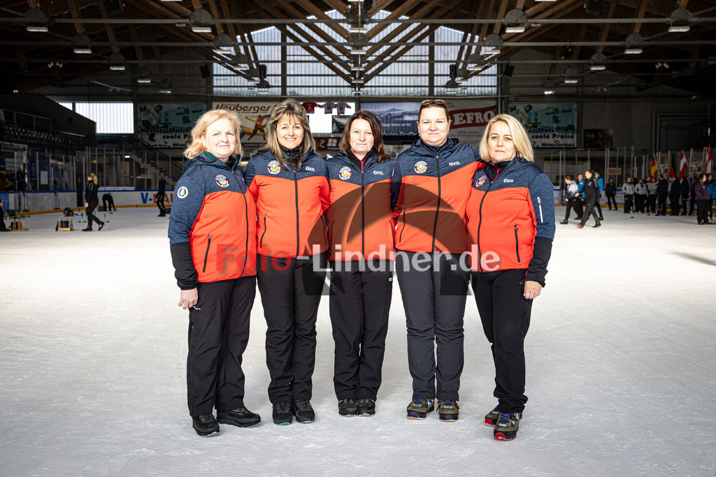 Europacup 2025 Winter Damen/Herren Finaltag  20251122 | Europacup 2025 Winter Damen/Herren Finaltag, , 20251122,,2025-11-22 in Peiting (Eisstadion Peiting), Copyright: WolfgangxLindner www.foto-lindner.de