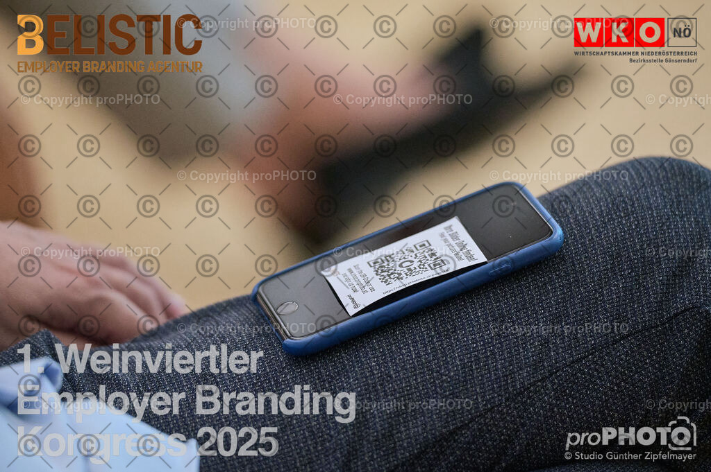 308_202509_EmployerBranding_NZ6_0259 | proPHOTO - Realisiert mit Pictrs.com