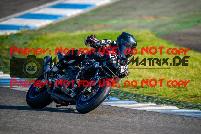 MaZZes_FotoMatrix_240520_6007705_2031 | ROT