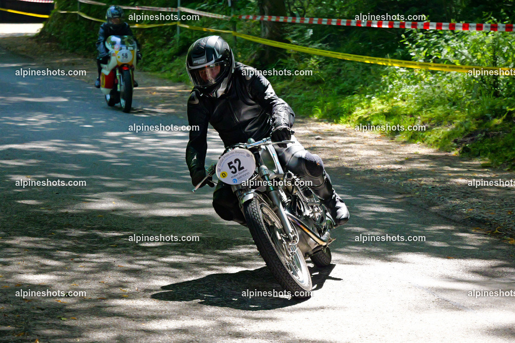 P1036658 | Erleben Sie atemberaubende, hochqualitative Fotos Ihrer Fahrt entlang der malerischen Alpenstraßen. Besuchen Sie alpineshots.com, um professionelle Aufnahmen Ihrer unvergesslichen Reise zu finden und zu kaufen - Realisiert mit Pictrs.com