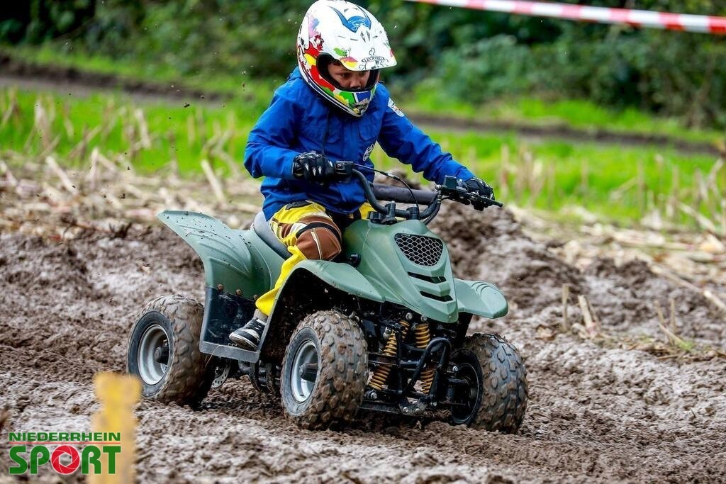 OpenTrack2024_Kinder_56 | Bildergalerie von Sport-Ereignissen aber auch von weiteren spannenden Dingen - nicht nur vom Niederrhein. In Anlehnung an den bekannten Spruch von Hanns Dieter Hüsch heißt das Motto: "Niederrhein ist überall".  - Realisiert mit Pictrs.com