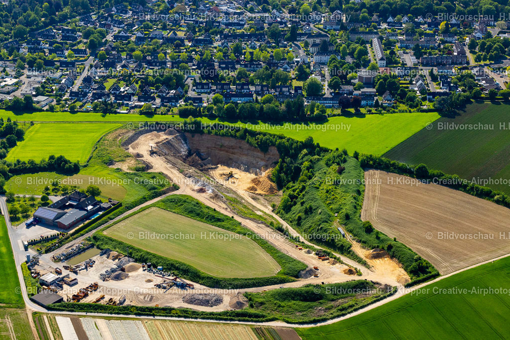 Luftbild Grevenbroich-3493 | Luftbildfotografie und Luftbild Kies- Tagebau in Mönchengladbach im Bundesland Nordrhein-Westfalen, Deutschland - Realisiert mit Pictrs.com