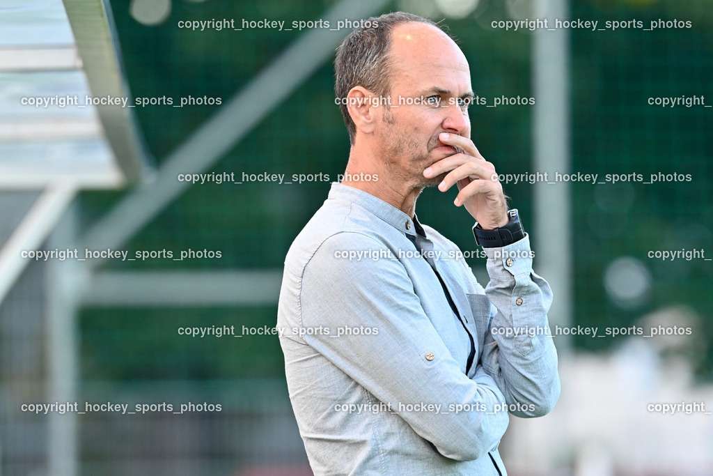 SAK Klagenfurt vs. FC Gleisdorf 09 2.9.2022 | Headcoach FC Gleisdorf Thomas Böcksteiner