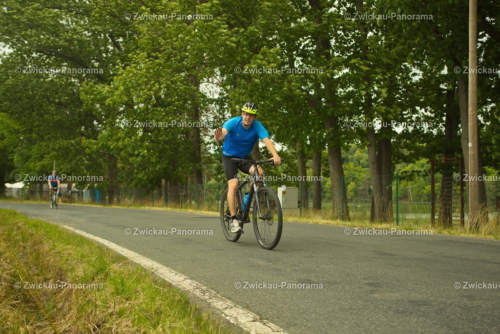 2023_0630_KoberTriathlon_Jeder0533 | Urban. Natur. Panorama. Luftbild. 
Der Bildershop für aufregende Perspektiven!
Für Deko, Wandbild und Kalender!
Wir bringen LED-Bilder zum Leuchten!
