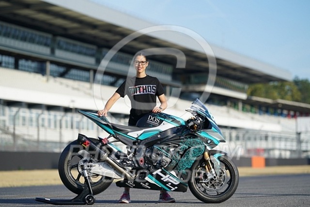 2022_08_13_PBK_23925 | Sportfotografie; SlowMotion; Video; Rennstrecke; Hafeneger; Speer; Racing; RSE; BMW; CBO; Trackday; Motorsportarena; Hockenheimring; Brno; Most; Barcelona; Valencia