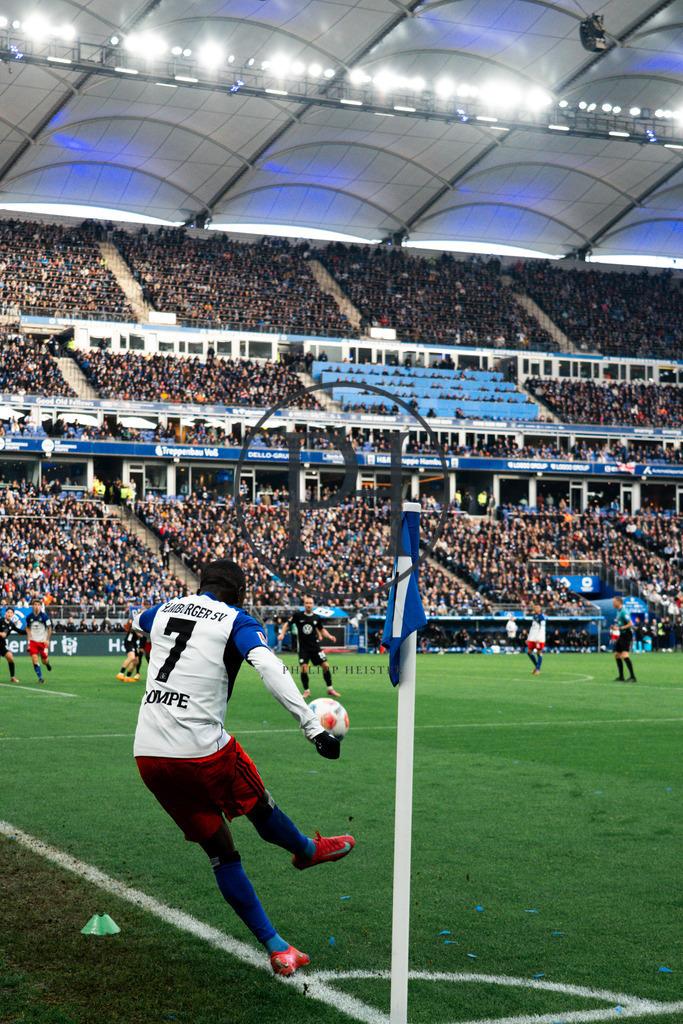 Spieltag 8 HSV - VFL Wolfburg_SC-15 | Philipp-Heist - Realisiert mit Pictrs.com