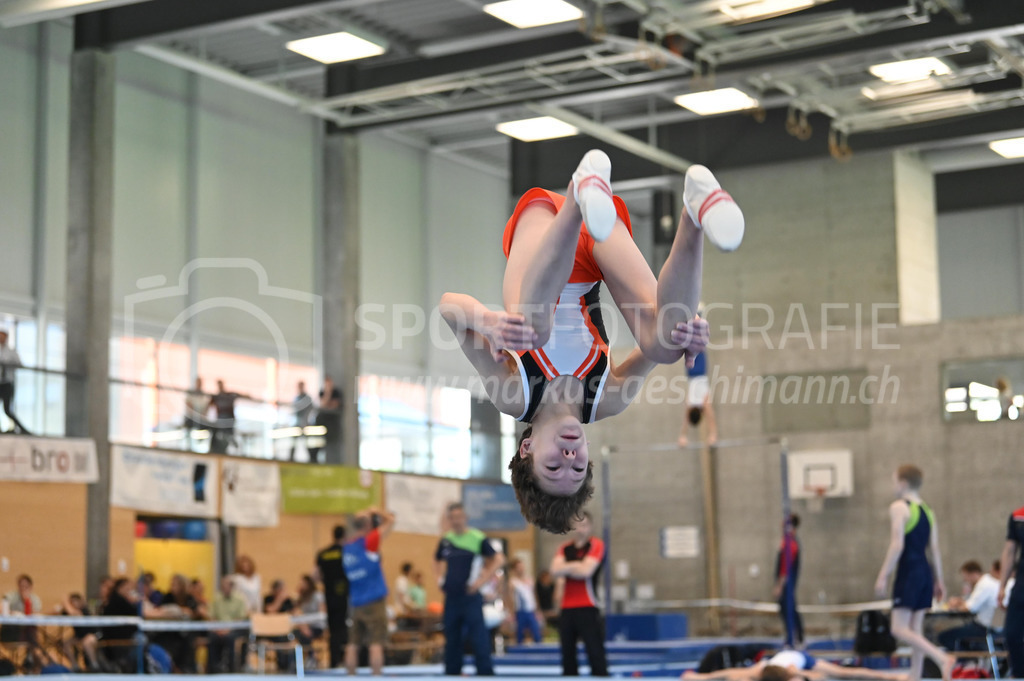 104. Zürcher Kunstturnertage Neftenbach - 14. May 2022 | 104. Zürcher Kunstturnertage Neftenbach
Turnhalle Ebni, Neftenbach
Programm 3/4 (P3/P4)
Bild: Sportfotografie Markus Aeschimann | www.markus-aeschimann.ch - Realisiert mit Pictrs.com