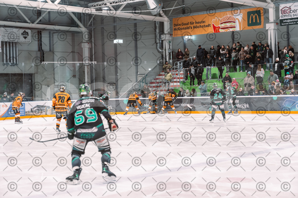 Alligators_vs_Fuessen_21.11.2025-059 | Höchstadt Alligators Fotogalerie: Eishockey-Action aus Franken. Professionelle Spielfotos, Portraits & Stadionbilder zum Download. Jetzt entdecken! - Realisiert mit Pictrs.com
