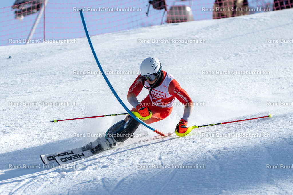 BUR03674 | René Burch leidenschaftlicher Fotograf aus Kerns in Obwalden.  Hier finden sie Sport, Landschaft und Natur Fotografie.
 - Realisiert mit Pictrs.com