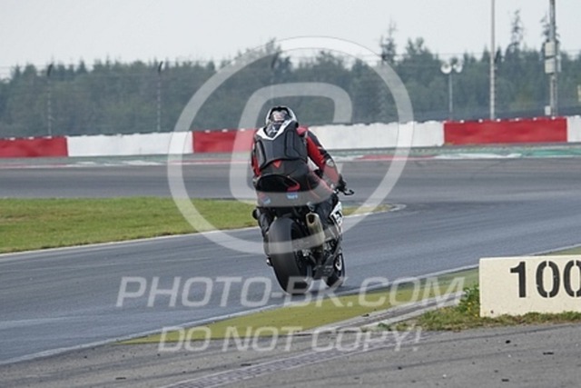 2023_09_12_PBK_24355 | Sportfotografie; SlowMotion; Video; Rennstrecke; Hafeneger; Speer; Racing; RSE; BMW; CBO; Trackday; Motorsportarena; Hockenheimring; Brno; Most; Barcelona; Valencia