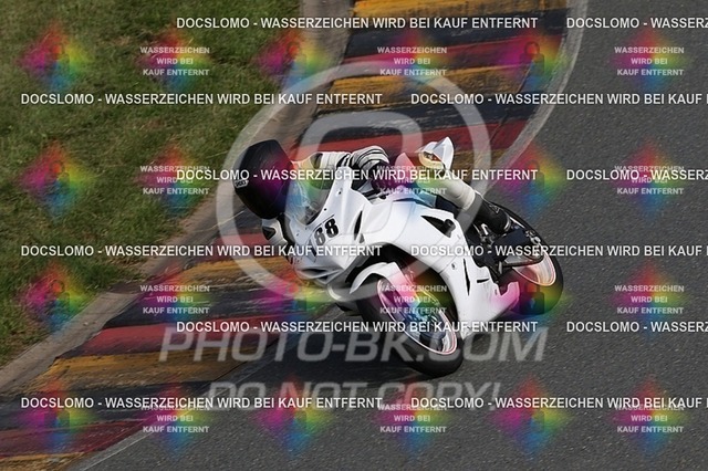 2016-07-01-PBK-1759 | Sportfotografie; SlowMotion; Video; Rennstrecke; Hafeneger; RSE; Speer; Trackday; Motorsportarena; Hockenheimring; Brno; Most; Barcelona; Valencia, Benny; Kaetzmer;