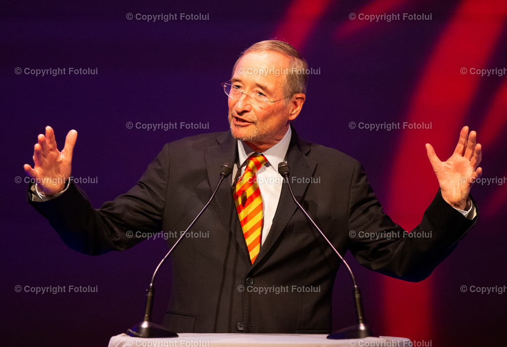 OBERBANKDRBELL_90 | bilder, linz, photo, foto, fussball, sport, fotolui, bundesliga