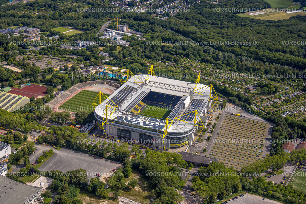 Dortmund230700470 | Luftbild, Signal Iduna Park, Bundesligastadion BVB 09 Dortmund, Nebenplatz Stadion Rote Erde Renovierung, Westfalenhalle, Dortmund, Ruhrgebiet, Nordrhein-Westfalen, Deutschland