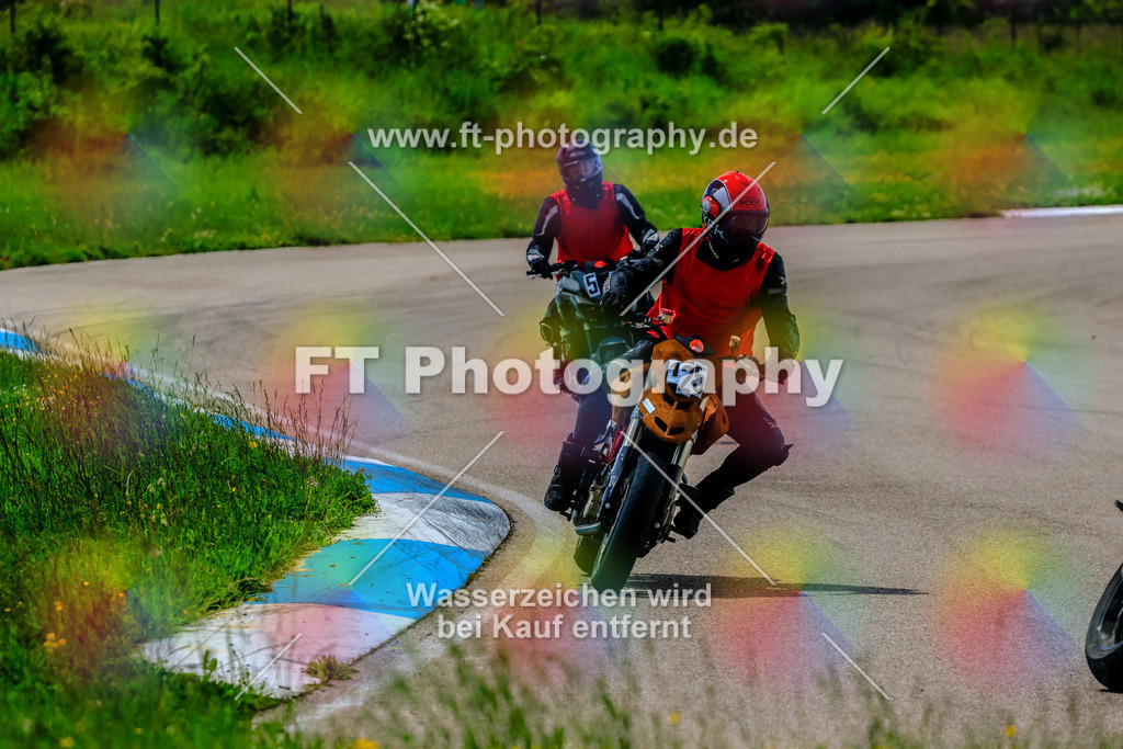 MotoTeam-0043 | Hier findet Ihr Bilder von Touristenfahrten auf der Nürburgring Nordschleife oder von anderen Veranstaltungen die ich besucht habe. Viel Spass beim Durch Schauen 