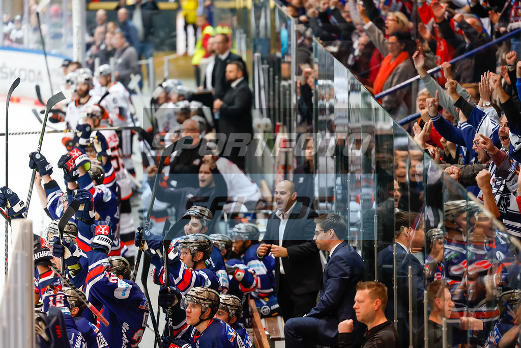 Iserlohn Roosters - Loewen Frankfurt | 
DEL: Iserlohn Roosters - Loewen Frankfurt - Realisiert mit Pictrs.com