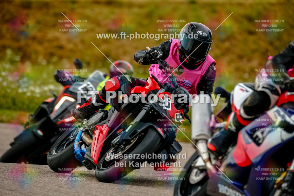Chambley Juli-1032 | Hier findet Ihr Bilder von Touristenfahrten auf der Nürburgring Nordschleife oder von anderen Veranstaltungen die ich besucht habe. Viel Spass beim Durch Schauen 