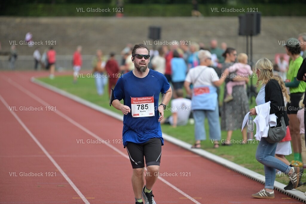 2026-08-23_Sparkassenlauf_HM_KH_01410 | Die Fotografen - Realisiert mit Pictrs.com