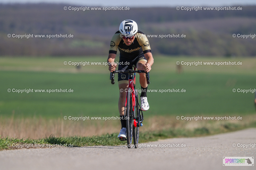 368A3515 | Neusiedlersee Radmarathon 2026@sportshot_your_pictrs #yourpictures#roadtowm2029 #nrm #neusiedlerseeradmarathon #neusiedlersee #neusiedlerseetourismus #burgenland #mörbisch #nrm26 #burgenlandtourismus #voglundco #poweredbyburgenlandtourismus #radsport #rad #marathon #ucigranfondo #visitburgenland #ucigranfondoworldseries