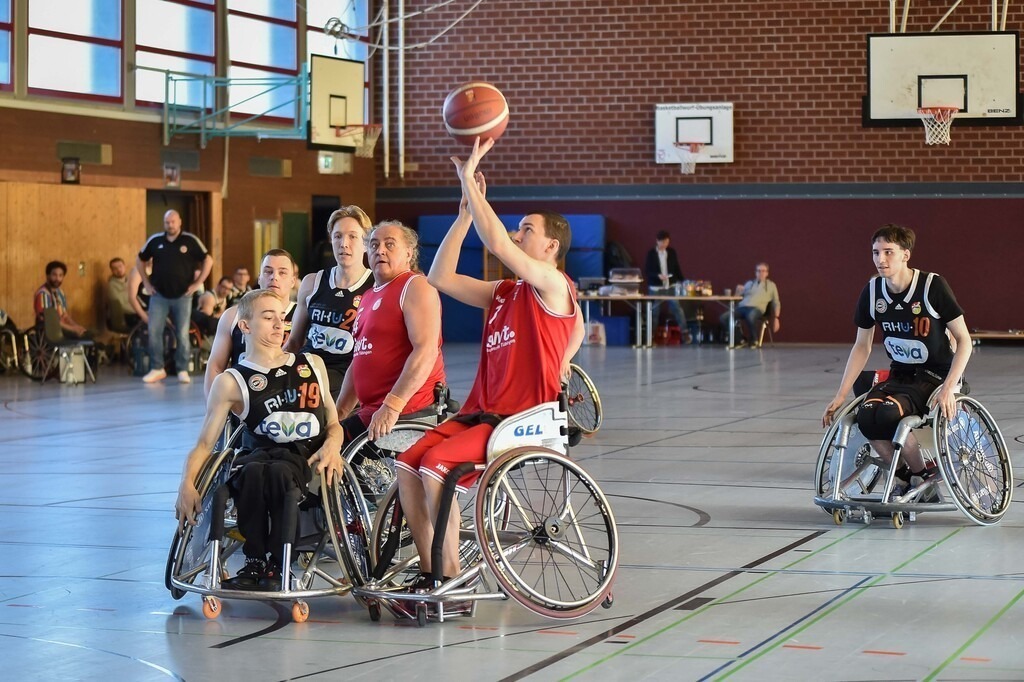 2025-03-09-Ralph_Kunze-0045 | Ralph Kunze - Realisiert mit Pictrs.com