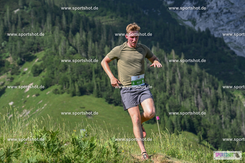 SZI_8686 | Rund um das Thema Sport-Event-Fotografie & individuelle Teilnehmerfotos. Jeder Teilnehmer wird fotografiert.