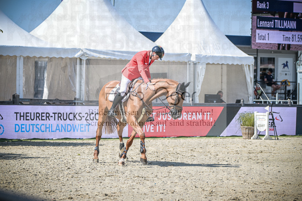 DOS_6281 | Entdecke hochwertige Reitturnierfotos von Foto Oger. Professionell, emotional und authentisch – jetzt Lieblingsmomente im Shop bestellen.Deutschlandweite Turnierfotografie. - Realisiert mit Pictrs.com