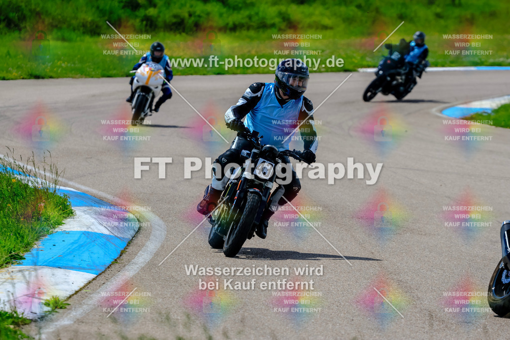 MotoTeam-0053 | Hier findet Ihr Bilder von Touristenfahrten auf der Nürburgring Nordschleife oder von anderen Veranstaltungen die ich besucht habe. Viel Spass beim Durch Schauen 