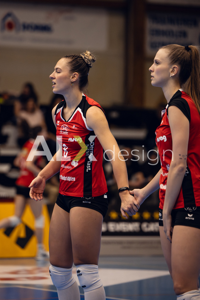 Volleyball I Frauen I Saison 2025-2026 I Volleyball NLA | Women I Round 14 I VC Kanti Schaffhausen - NLZ Volleyball Academy Zürich I 16.01.2026 | VC Kanti Schaffhausen - 8 Lina-Marie Lieb (DE) – Aussen - Realisiert mit Pictrs.com