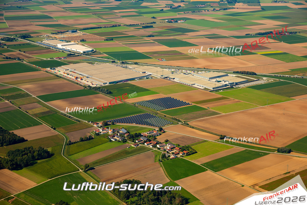 Das Luftbild zeigt : Haunersdorf Otzing - Die Luftaufnahme wurde 2023 vom UL-Flugzeug aus erstellt ( keine Drohne ) - Hochauflösende Luftaufnahme - Für grossformatige Ausdrucke geeignet. Die Geschenkidee !Mit Lizenz und Bildrechte bestellbar