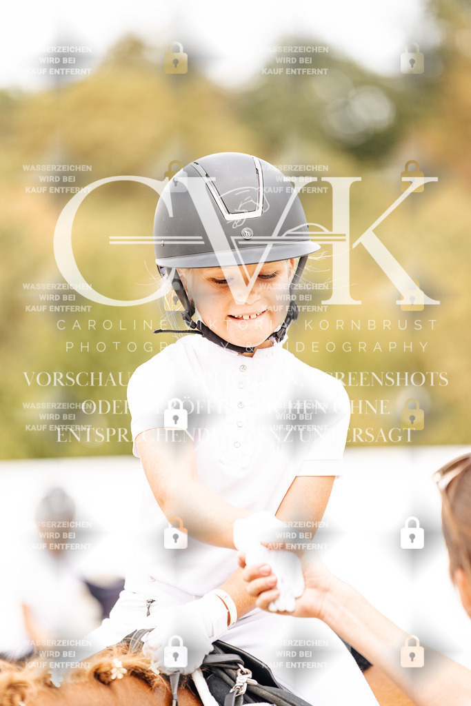 CK907232 | Turnierfotografie Pferdefotografie Trier Rheinland-Pfalz Pferdesport Reitsport Tierfotografie Sportfotografie Pferdevideo Pferdevideografie Equestrianvideography equestrianphotography  - Realisiert mit Pictrs.com