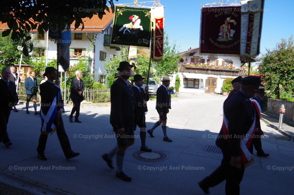 IMGP5216 | fotografiert von Axel PollmannLeonhardi Wallfahrt Benediktbeuern und Murnau, Fronleichnam, Fasching, Landschaft im Loisachtal und Benediktbeuern  - Realisiert mit Pictrs.com
