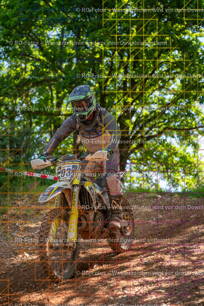 Wolfshausen 2 Lauf -1502 | Sportfotografie von RO-Fotos: Motorsport, Motocross, Enduro, Laufveranstaltungen und Triathlon. Professionelle Fotos von Sportlern und Events. - Realisiert mit Pictrs.com
