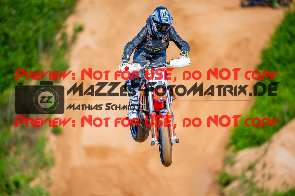 MaZZes_FotoMatrix_240511_6007705_0069 | S3