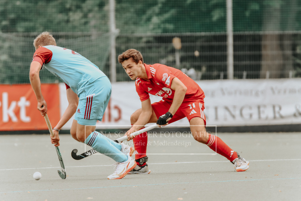 Herren_Bundesliga_02_F_RWK-UHC_21.09.25_Köln (198 von 471) | lanaschraderfotografie - Realisiert mit Pictrs.com