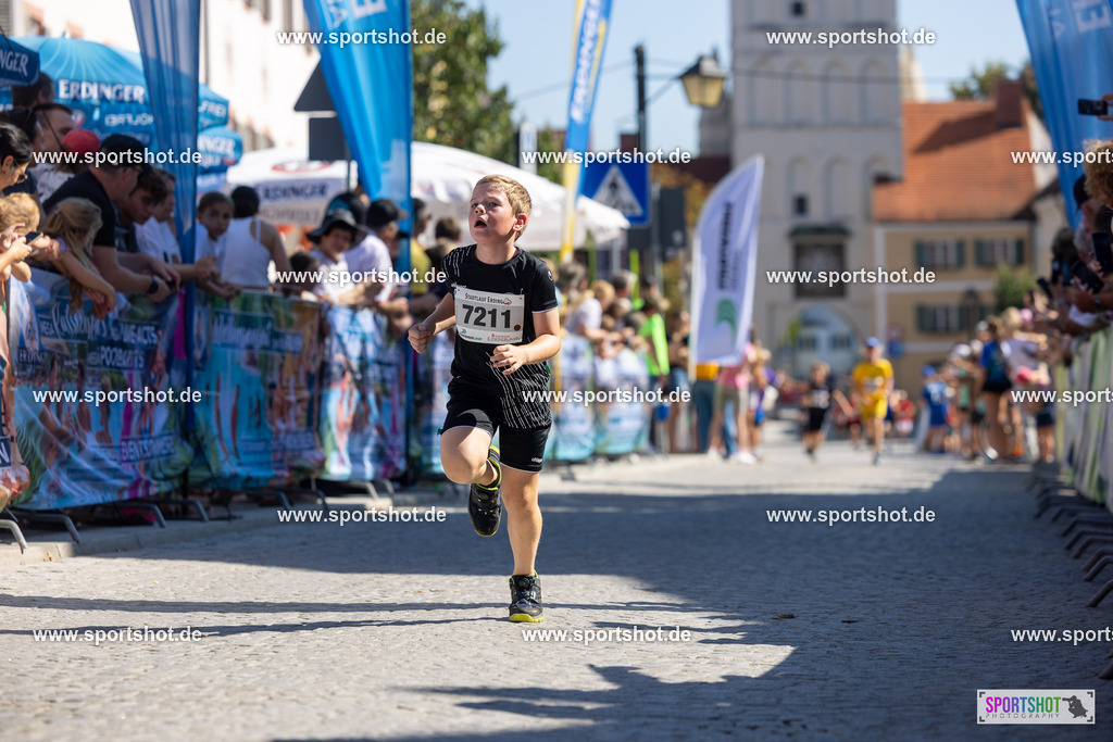 VJ__3201 | Stadtlauf Erding 2025 #stadtlauferding #erdingstadtlauf #stadtlauf_erding #laufmotivation #trisporterding #yourpictrs #sportshot_your_pictrs