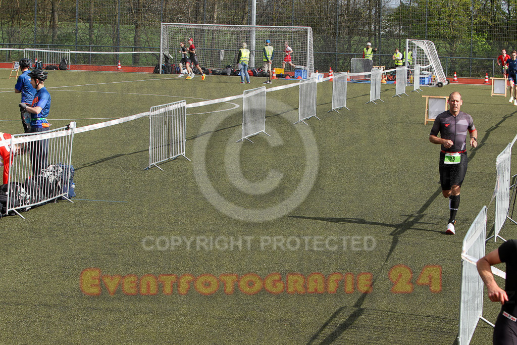 230423_0927_EV8_7465 | Sportfotografie im Rhein-Sieg Kreis, Köln, Bonn, NRW, Rheinland Pfalz, Hessen, etc. Unser Tätigkeitsfeld umfasst den Laufsport vom Volkslauf über den Marathon, Duathlon, Triathon bis zum Ultralauf wie Kölnpfad Ultra oder Schindertrail.