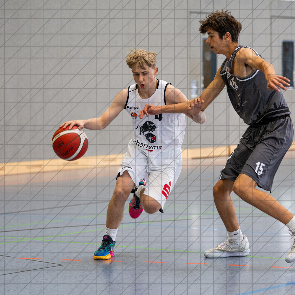 JJBBL 24/25 | 06.10.2024 | Charisma Young Bulls vs. Bramfeld  | JJBBL 24/25 | 06.10.2024 | Charisma Young Bulls vs. Bramfeld | Testspiel - - - - - CREDIT, www.bullenfotos.de, Martin König, Hörner Weg 40, D-49078 Osnabrück, +4917663732967, Nutzung und Weitergabe nur zu den vereinbarten Zwecken. Presseanfragen an Urheber. Alle Rechte beim Urheber. - - - - - - Realisiert mit Pictrs.com