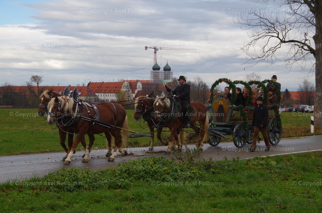 IMGP0138 | fotografiert von Axel PollmannLeonhardi Wallfahrt Benediktbeuern und Murnau, Fronleichnam, Fasching, Landschaft im Loisachtal und Benediktbeuern  - Realisiert mit Pictrs.com