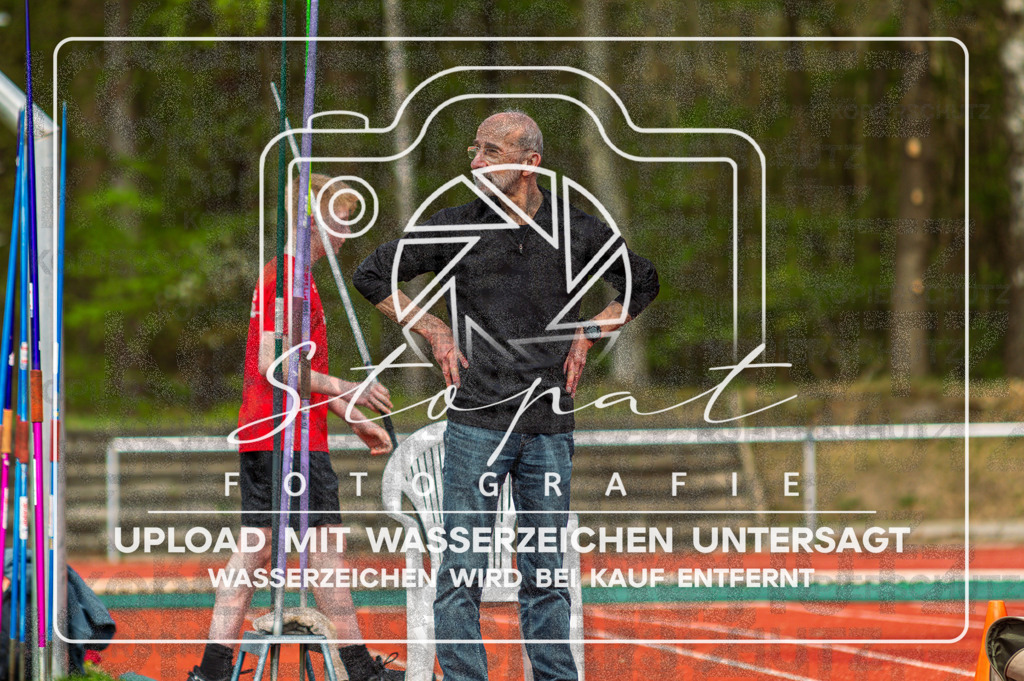 KMHK-1032 | Kreismeisterschaften Leichtathletik-Wurf Heidekreis 2026 im Boehmewaldstadion, Soltau (Simon Paul Stopat) - Realisiert mit Pictrs.com