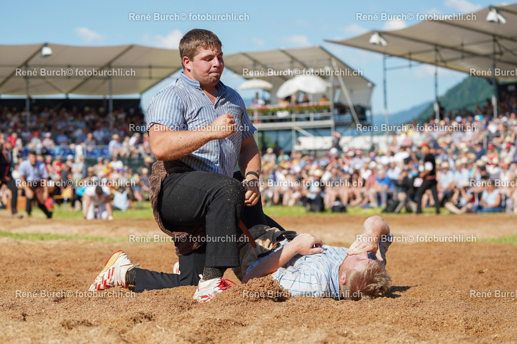20220703-DSC00817 (2) | René Burch leidenschaftlicher Fotograf aus Kerns in Obwalden.  Hier finden sie Sport, Landschaft und Natur Fotografie.
 - Realisiert mit Pictrs.com