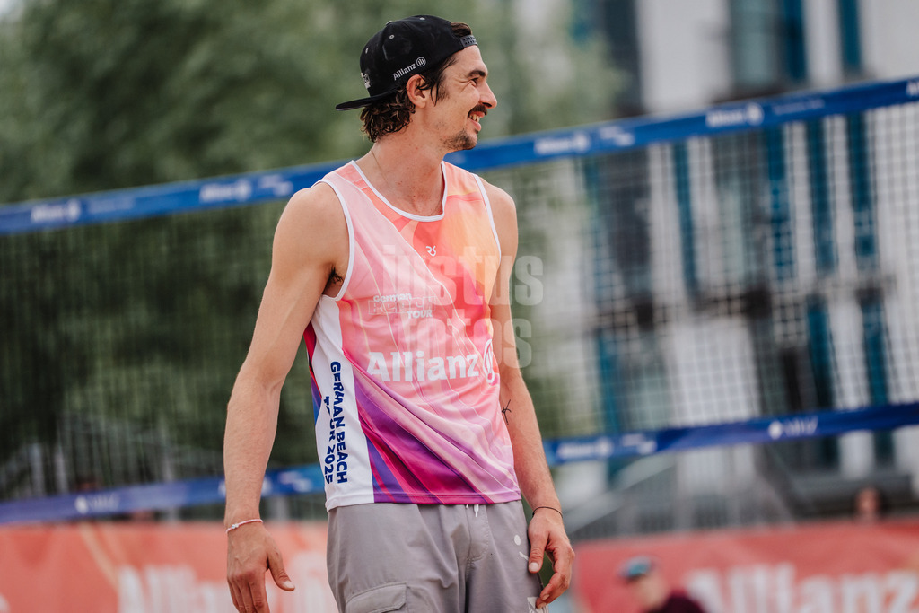 Beachvolleyball | Männer | Allianz German Beach Tour 2025 | Tourstop Bremen | 15.06.2025 | Jannik Kühlborn