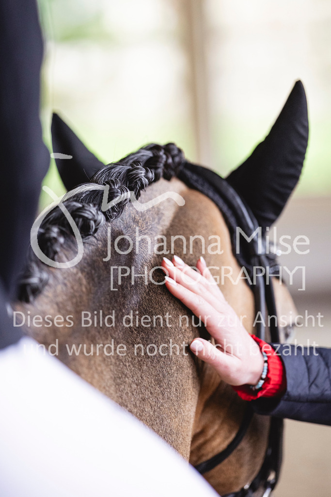 260412_Kronberg_L-Dressur_Pony-275 | Deine schönsten Turniermomente als professionelle Fotos! Entdecke hochwertige Pferdesport-Fotografie im Online-Shop. Jetzt Fotos finden & bestellen!